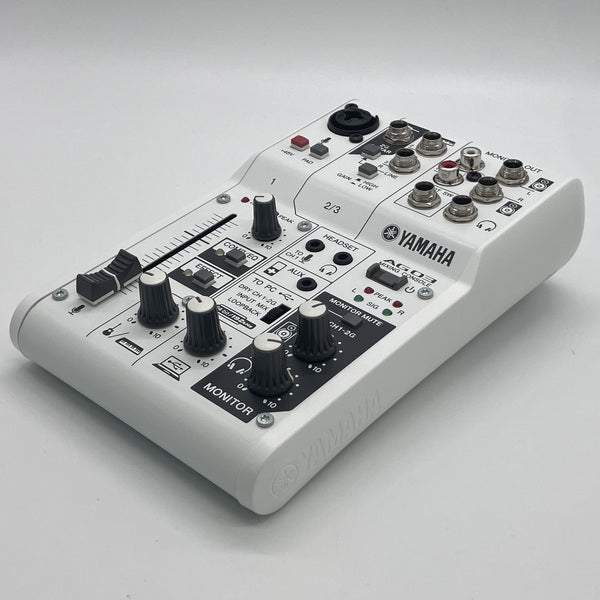 【中古】AG03【日本橋】