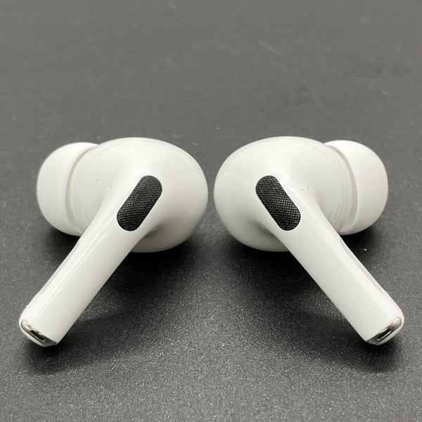 AirPodsPro 第2世代 USB-C MagSafe中古完動品 Apple 【中古】MagSafe充電ケース(USB-C)付きAirPods Pro(第2世代