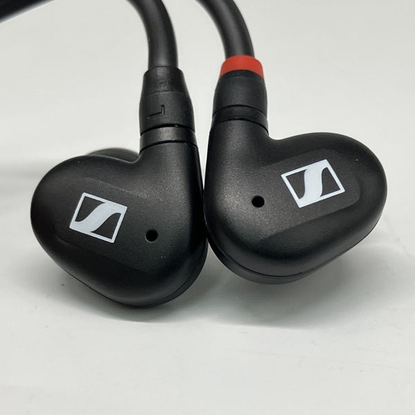 【中古】IE 100 PRO BLACK【日本橋】