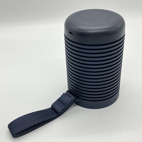 BANG & OLUFSEN 【中古】Beosound Explore Navy【秋葉原】 – e☆イヤホン