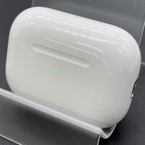 Apple 【中古】MagSafe充電ケース(USB-C)付きAirPods Pro(第2世代