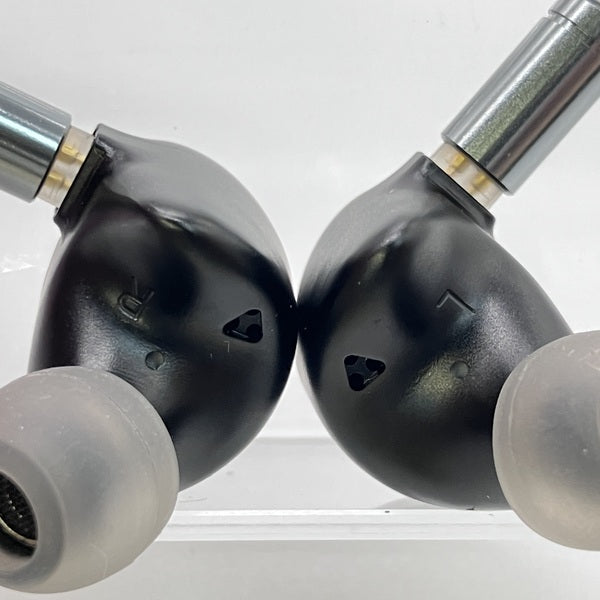 オーディオ機器 週末限定 BQEYZ WINTER 4.4 BLACK