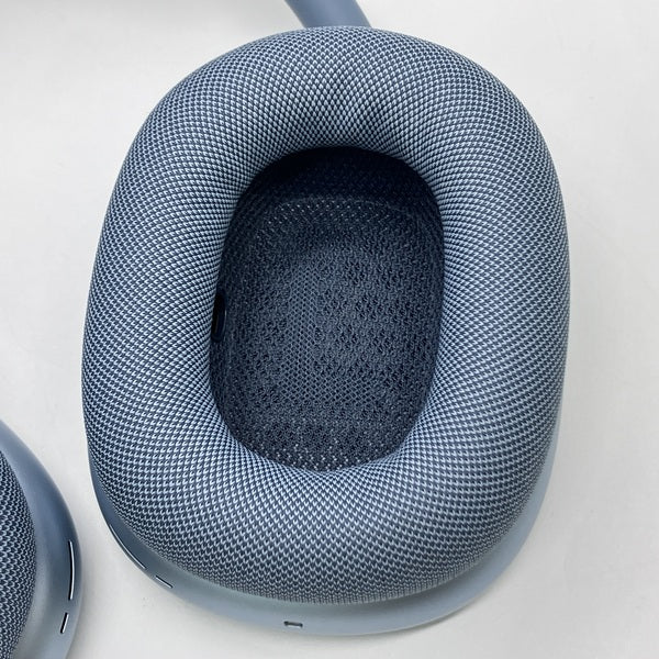 Apple 【中古】AirPods Max(USB-C) MWW63ZA/A ブルー【日本橋】 – e