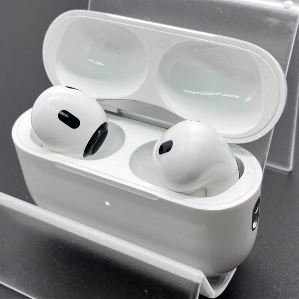【中古】MagSafe充電ケース(USB-C)付きAirPods Pro(第2世代) MTJV3JA【秋葉原】