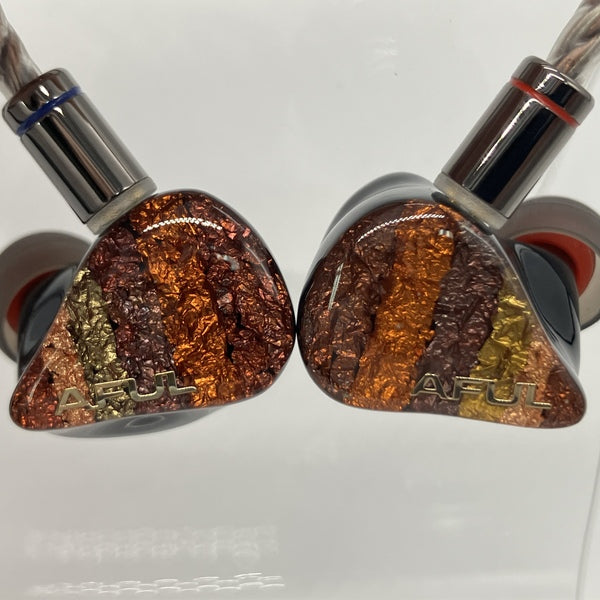 【中古】PERFORMER 8 4.4ｍｍモデル【秋葉原】