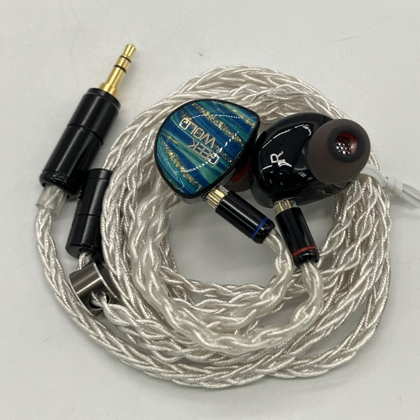 GEEK WOLD 【中古】GK100【秋葉原】 – e☆イヤホン
