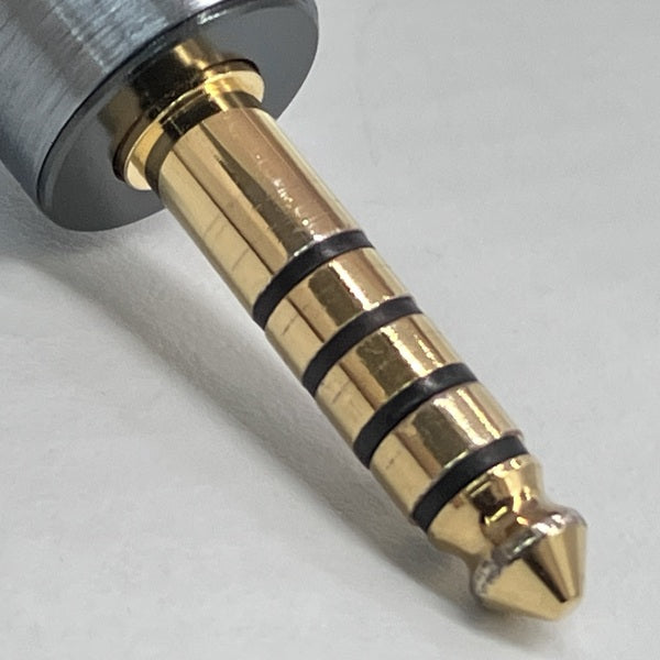 ESSENCE AUDIO 【中古】Emotion (4.4mm to 4.4mm)【秋葉原】 – e☆イヤホン