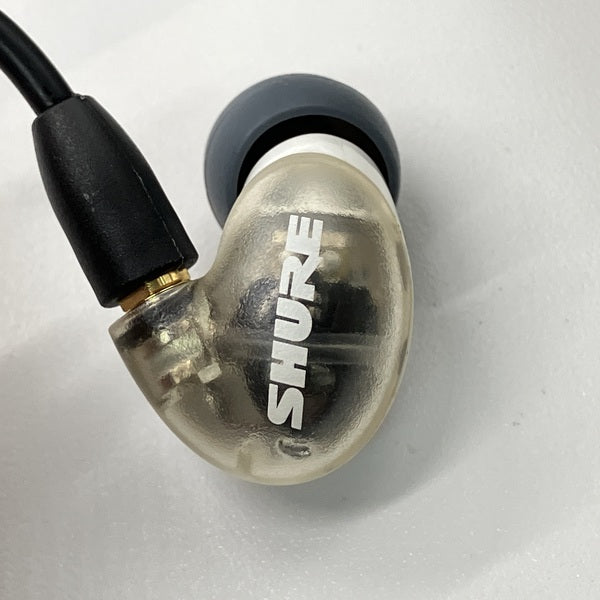 SHURE 【中古】AONIC4 ホワイト 【SE42HYW+UNI-A】【秋葉原】 – e