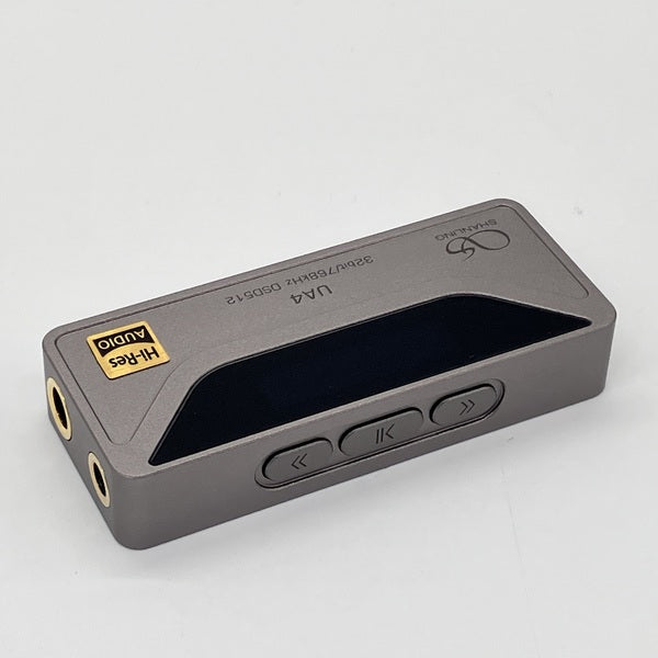 【中古】UA4 チタニウム【秋葉原】