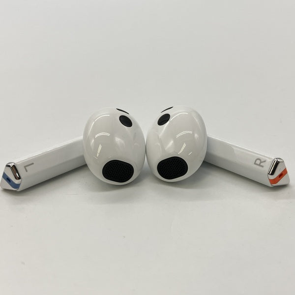 Galaxy 【中古】Galaxy Buds3 ホワイト 【SM-R530NZWAXJP】【秋葉原