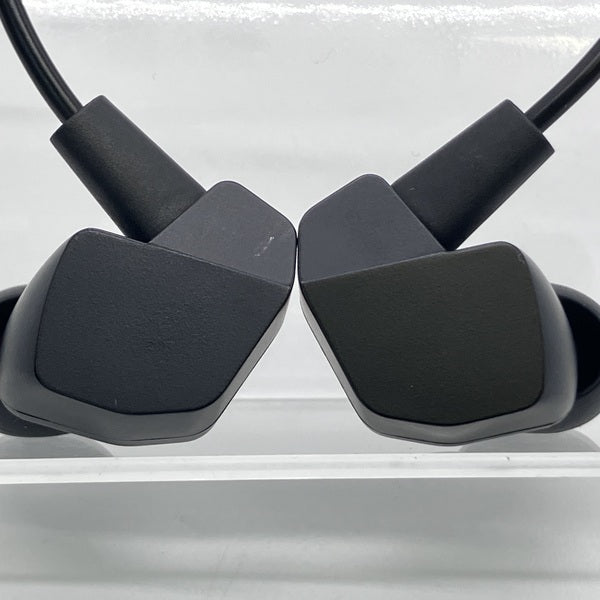 【中古】VR3000 for Gaming 【FI-VR3DPLMB】【日本橋】