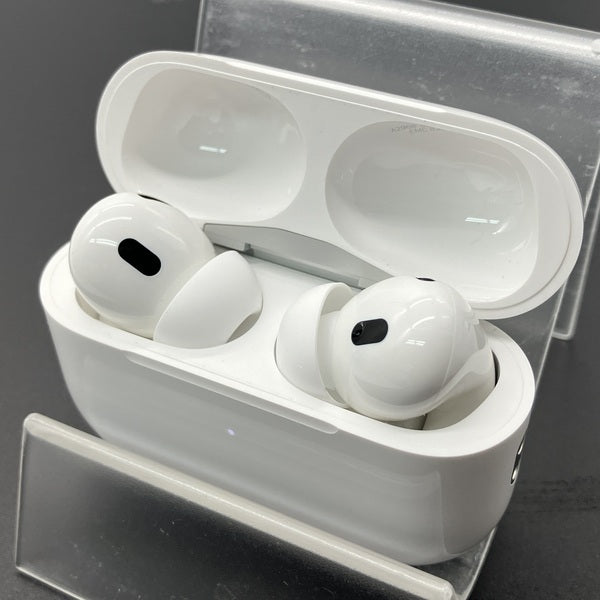 【中古】MagSafe充電ケース(USB-C)付きAirPods Pro(第2世代) MTJV3JA【秋葉原】