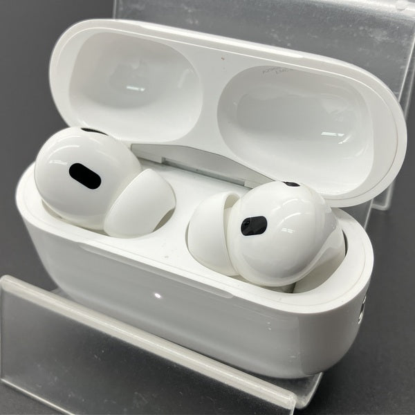 【中古】MagSafe充電ケース(USB-C)付きAirPods Pro(第2世代) MTJV3JA【秋葉原】