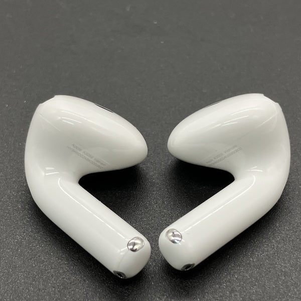 Apple 【中古】AirPods 4 MXP93J/A（アクティブノイズキャンセリング