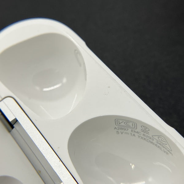 Apple 【中古】Airpods MPNY3J/A 3rd Generation Lightning充電ケース