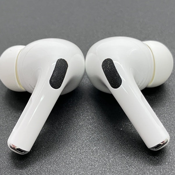 Apple 【中古】Apple AirPods Pro MLWK3J/A (2021/Magsafe)【秋葉原