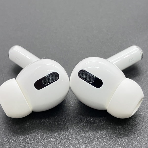 Apple 【中古】Apple AirPods Pro MLWK3J/A (2021/Magsafe)【秋葉原