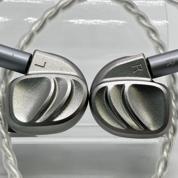 【中古】BQEYZ KC2【秋葉原】