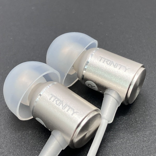 【中古】TRINITY USB-C Champagne Gold 【AZL-TRINITY-UC-GLD】【秋葉原】