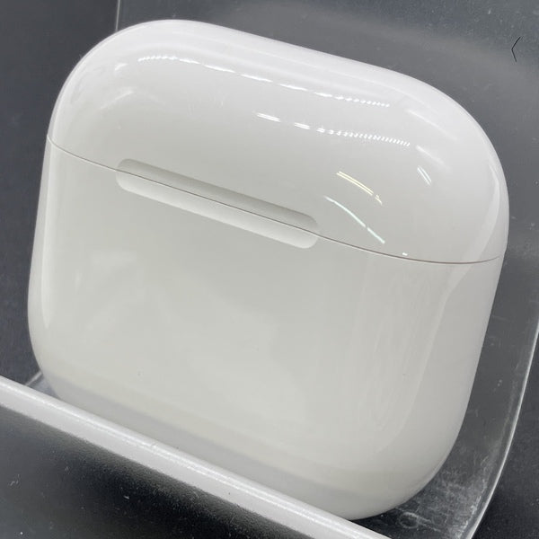 Apple 【中古】AirPods 4 MXP93J/A（アクティブノイズキャンセリング