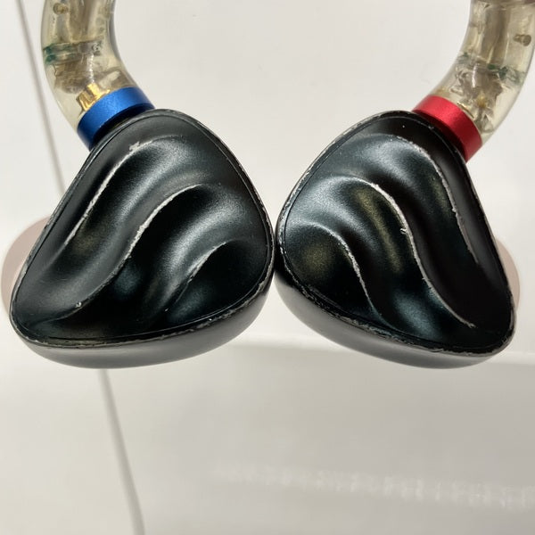 【中古】FH3 Black 【FIO-IEM-FH3-B】【秋葉原】