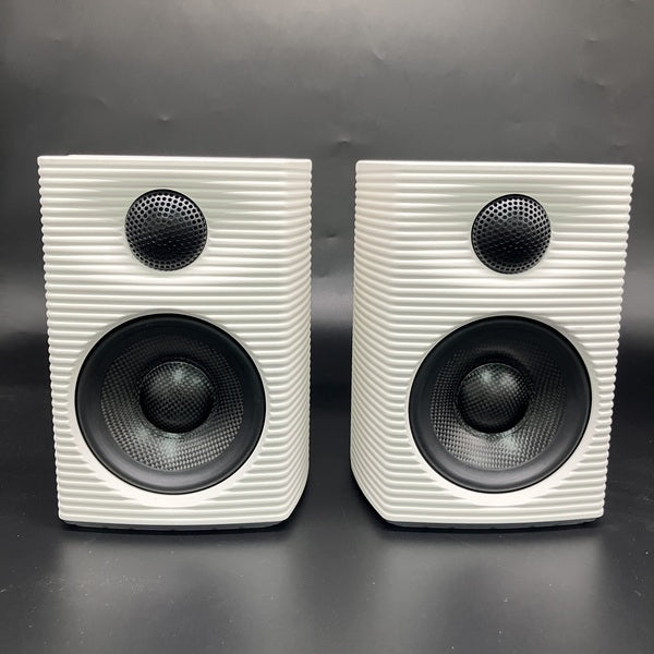 【中古】SP3 White 【FIO-SP3-W】【秋葉原】