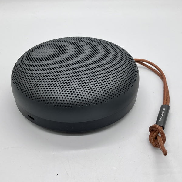 【中古】Beosound A1 2nd Gen Black Anthracite【秋葉原】