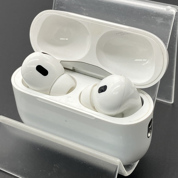 【中古】MagSafe充電ケース(USB-C)付きAirPods Pro(第2世代) MTJV3JA【日本橋】