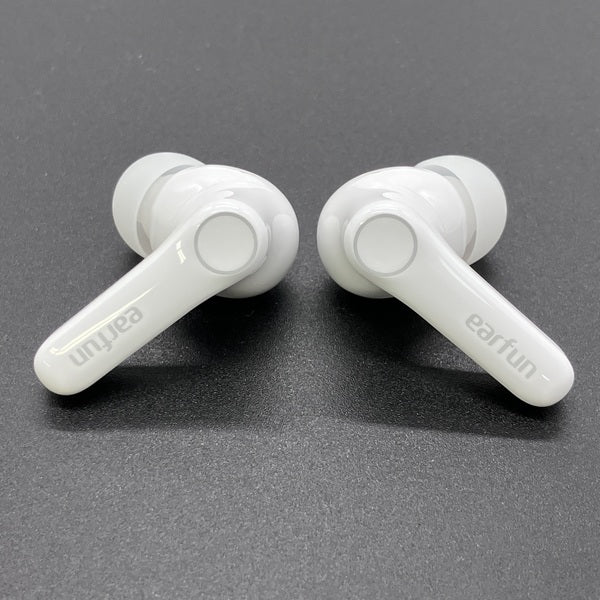 EarFun 【中古】Air Pro 4+ White【秋葉原】 – e☆イヤホン