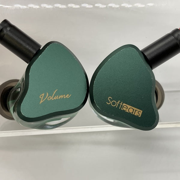 【中古】Volume【日本橋】