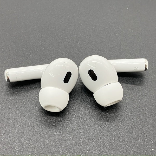 【中古】MagSafe充電ケース(USB-C)付きAirPods Pro(第2世代) MTJV3JA【秋葉原】
