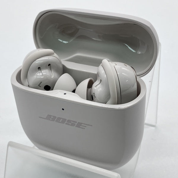 【中古】QuietComfort Ultra Earbuds White Smoke【秋葉原】