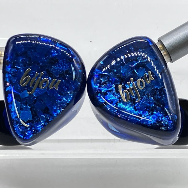 【中古】bijou【日本橋】