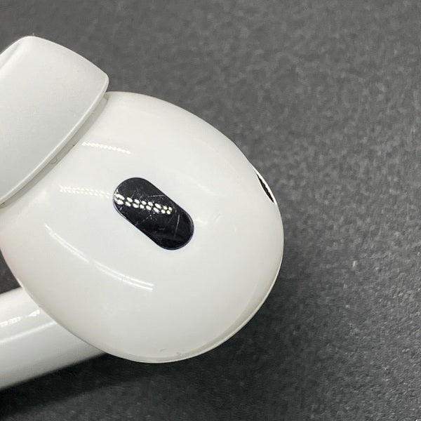 【中古】MagSafe充電ケース(USB-C)付きAirPods Pro(第2世代) MTJV3JA【秋葉原】