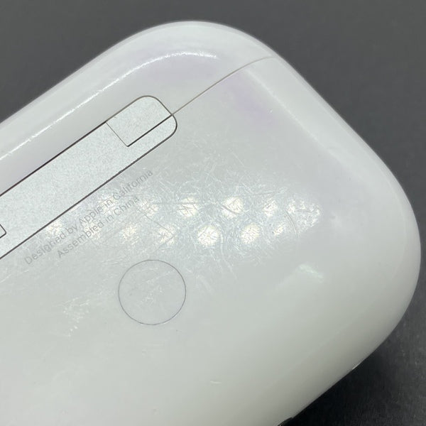 Apple 【中古】MagSafe充電ケース(USB-C)付きAirPods Pro(第2世代