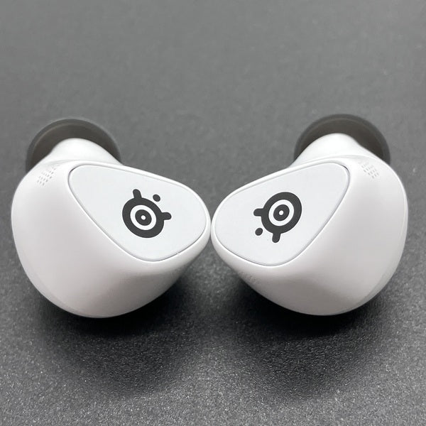SteelSeries 【中古】Arctis GameBuds White 【61682J】【日本橋】 – e