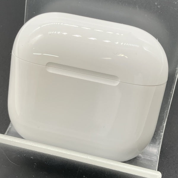 Apple 【中古】AirPods 4 MXP63J/A【日本橋】 – e☆イヤホン