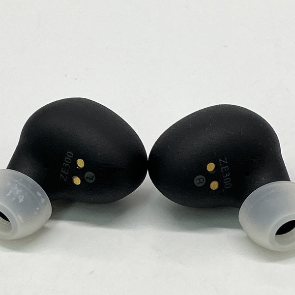 【中古】ZE300 BLACK【日本橋】