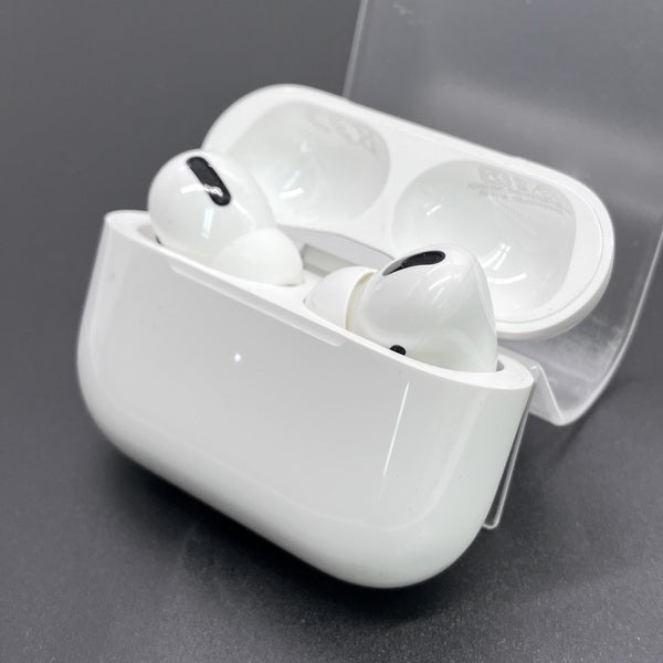 【中古】Apple AirPods Pro MLWK3J/A  (2021/Magsafe)【日本橋】