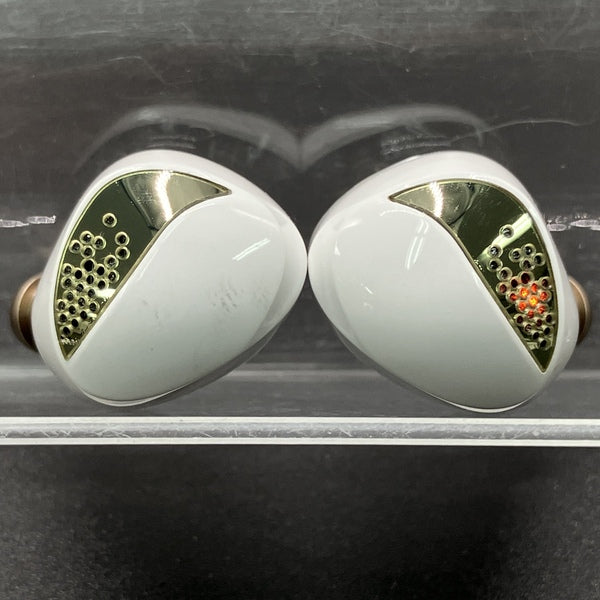 AVIOT 【中古】TE-J2 ホワイト【TE-J2-WH】【秋葉原】 – e☆イヤホン