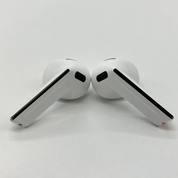 Galaxy 【中古】Galaxy Buds3 ホワイト 【SM-R530NZWAXJP】【秋葉原