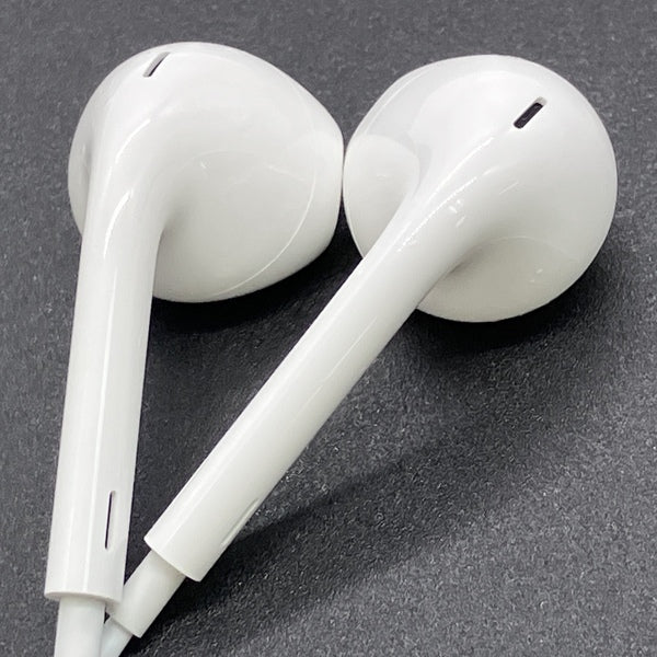 【中古】EarPods（USB-C） インナーイヤー型イヤホン【秋葉原】