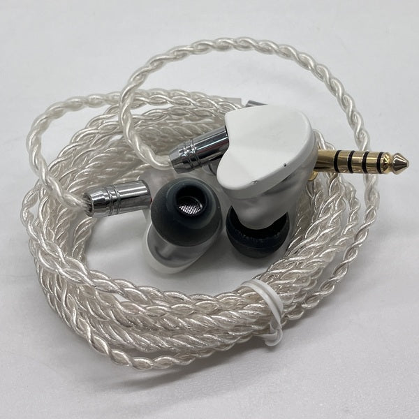 【美品】see audio Rinko ホワイト 4.4mmプラグver See audio 【中古】Rinko White 日本向け4.4mmバランスプラグ仕様