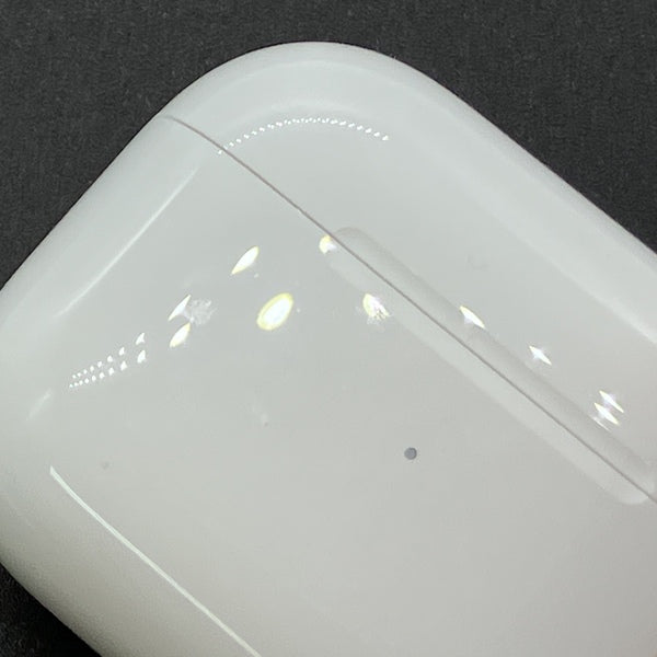Apple 【中古】MagSafe充電ケース(USB-C)付きAirPods Pro(第2世代