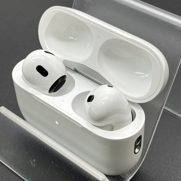 【中古】MagSafe充電ケース(USB-C)付きAirPods Pro(第2世代) MTJV3JA【秋葉原】