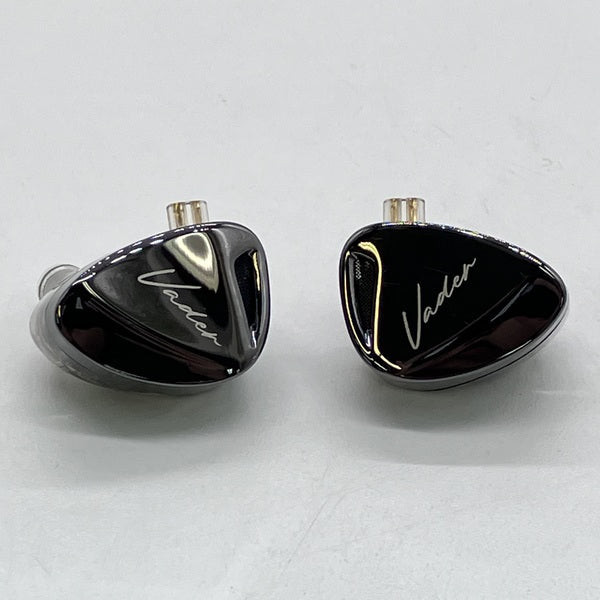 【中古】KZ Vader Pro（ケーブル欠品）【秋葉原】