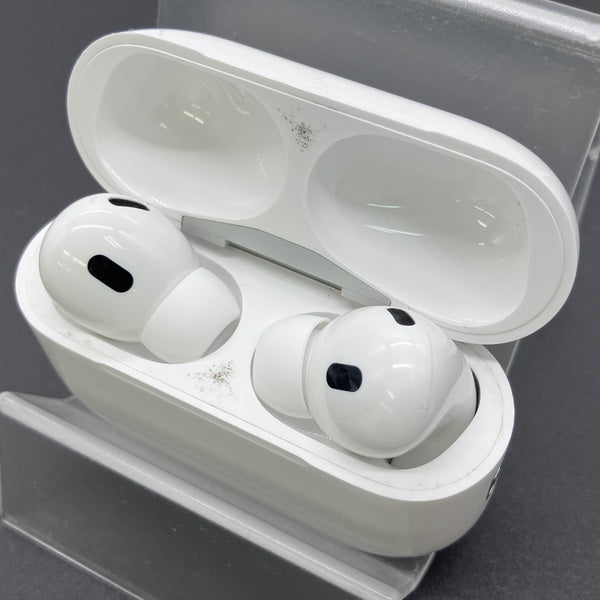 【中古】MagSafe充電ケース(USB-C)付きAirPods Pro(第2世代) MTJV3JA【秋葉原】