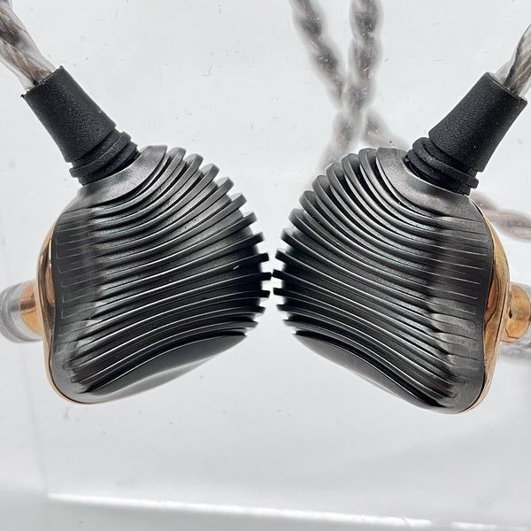 【中古】ME600【秋葉原】
