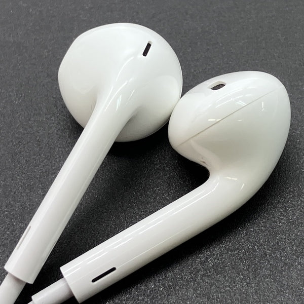 【中古】EarPods（USB-C） インナーイヤー型イヤホン【秋葉原】