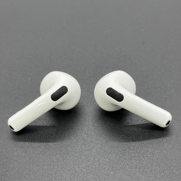 Apple 【中古】AirPods 4 MXP93J/A（アクティブノイズキャンセリング